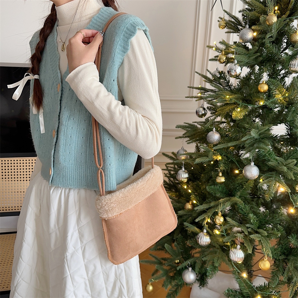 31232 Autumn and Winter vintage plush bag, suede suede lightweight and textured single-shoulder bag, hand-held armpit crossbody bag details Picture