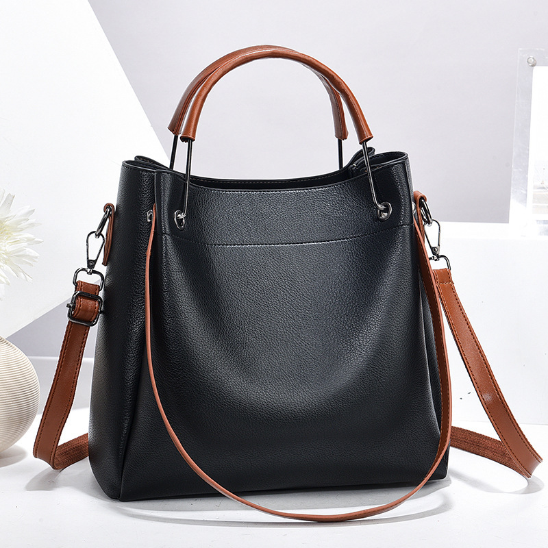 Pure leather women's bag, trendy new bucket bag, casual and simple, single-shoulder bag, fashionable and versatile, cross-border single-shoulder hand-carry full figure