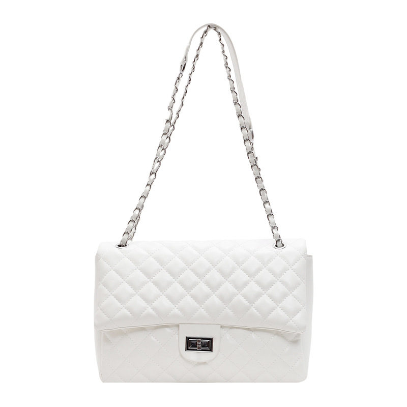 Diamond-shaped chain bag Women's bag 2024 New style, fashionable large-capacity commuter single-shoulder bag, casual and versatile crossbody bag for wandering Item Picture