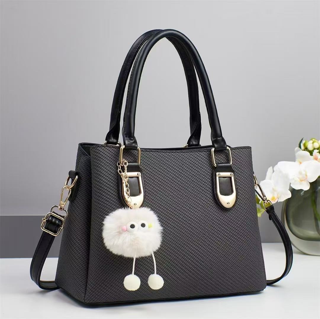 Single-shoulder manufacturer's foreign trade 2025 new stylish and versatile mom bag, crossbody bag, and summer handbag for women full figure