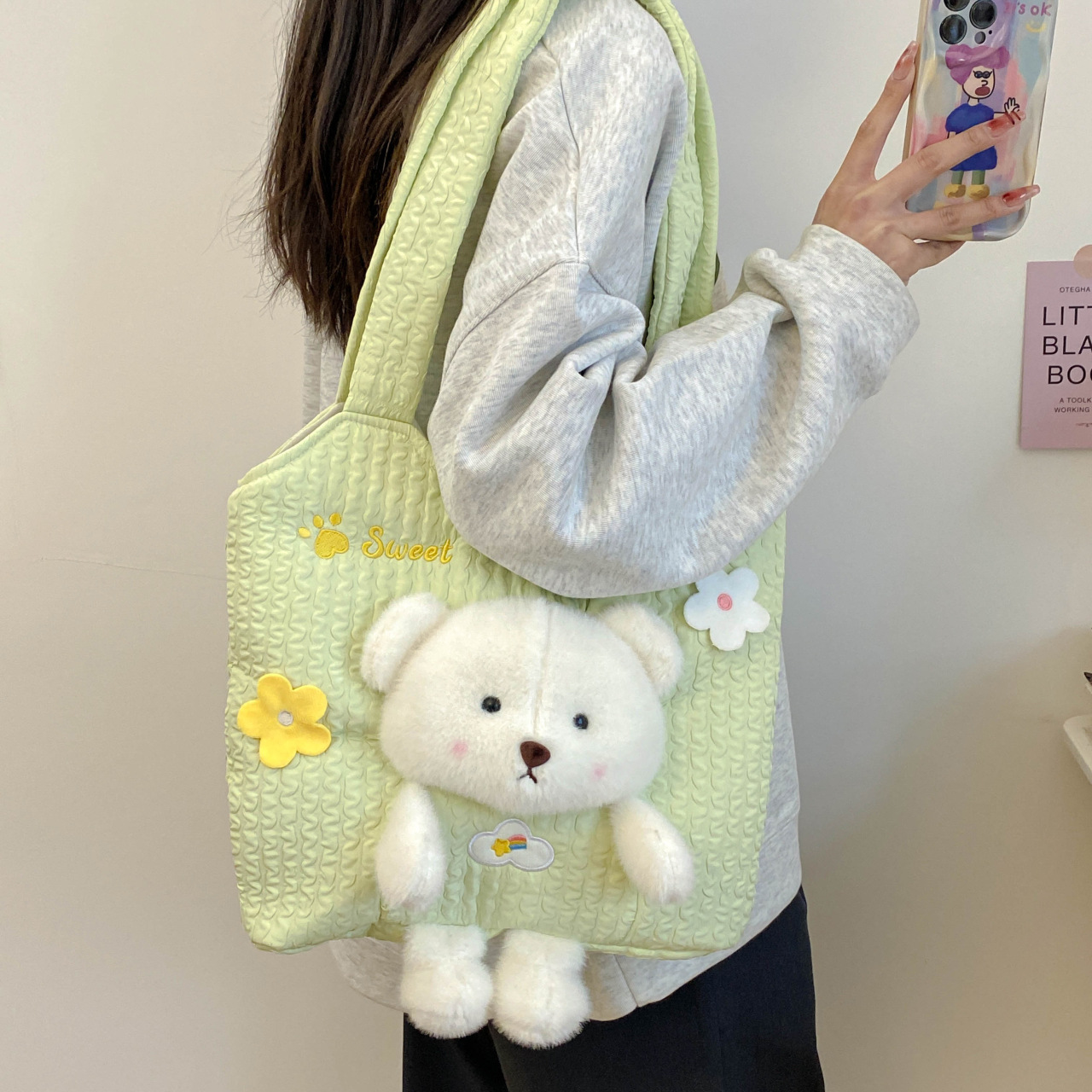 Cartoon canvas bear girl bag 2024 New style Cute plush doll handbag, large capacity crossbody bag details Picture