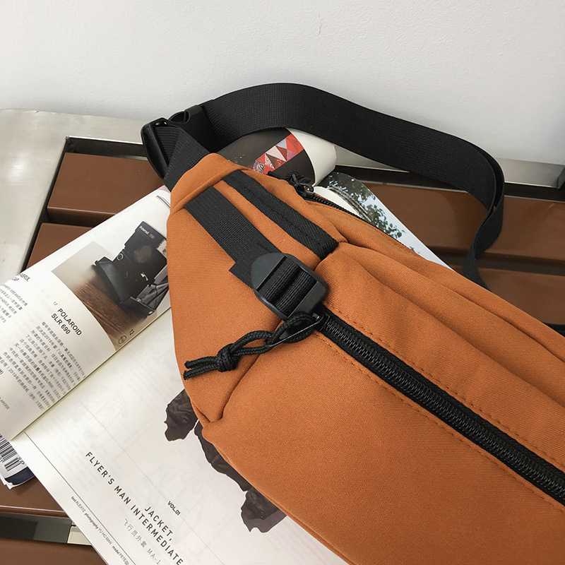The new fashionable and trendy chest bag is a bestseller for men and women's outdoor trips. The crossbody bag is waterproof and has a large capacity. The waist bag is neutral Specification drawing