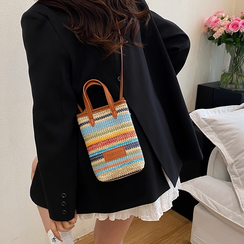Factory wholesale hand-held color-blocking woven small bags for women, 2025 new style, trendy and versatile, single-shoulder crossbody mobile phone bags details Picture