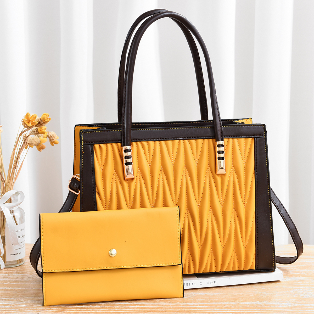 Ladies' bags, large-capacity bags, new mother-and-child bags, mom bags, fashion trend 2022, popular tote hand-held shoulder bags details Picture