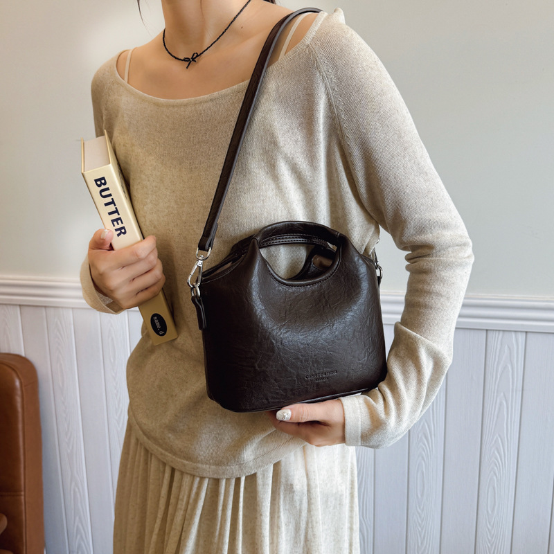 Korean trendy hand-held bucket bag for women, new Spring/Summer 2025, casual, versatile, stylish and high-end single-shoulder crossbody bag Specification drawing