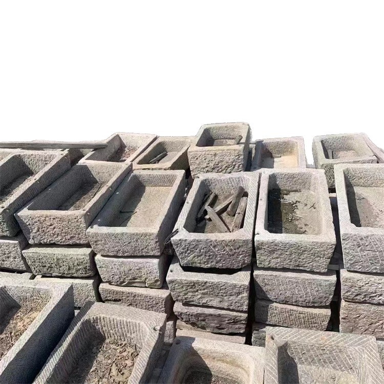 Stone troughs, bluestone flower troughs, old troughs, old bluestone stone tools, stone troughs, farming stone basins, pig assemblies, fish farming stone basins Item Picture