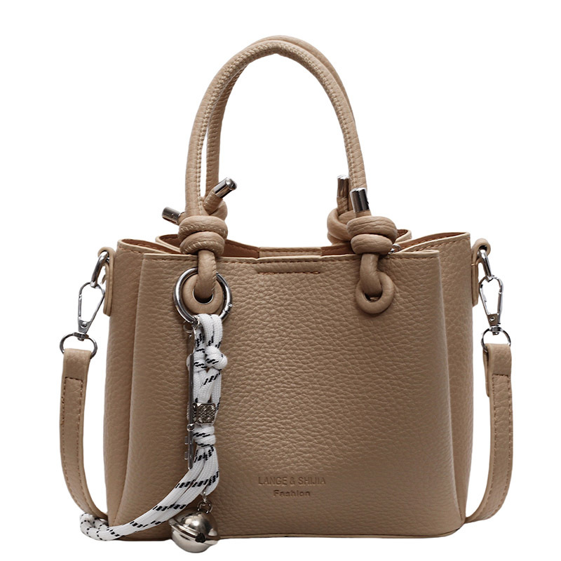 A high-end and fashionable bucket bag, 2025 new Korean style Instagram trendy casual shoulder bag, versatile crossbody bag Item Picture