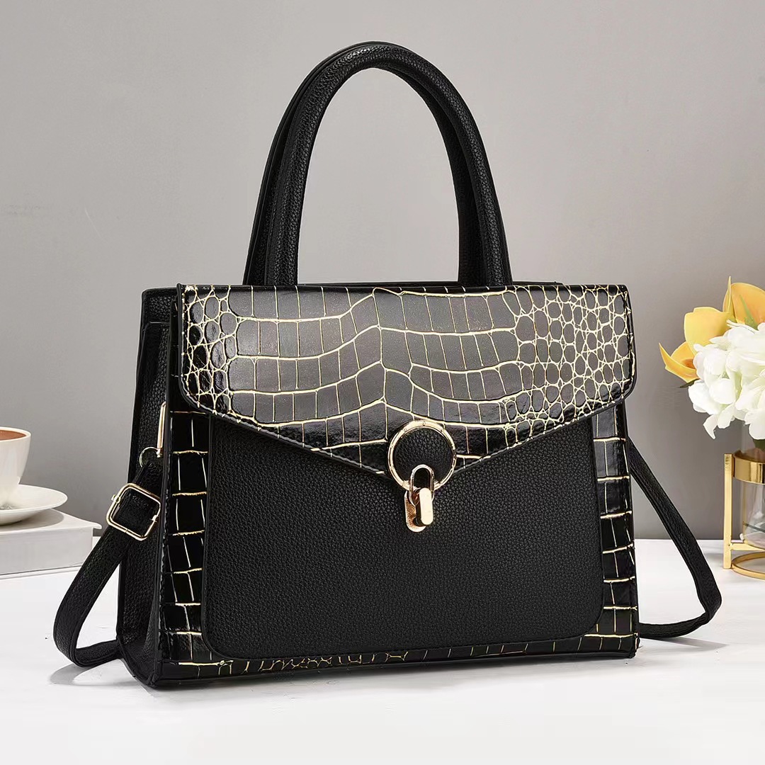 New women's handbag 2024, European and American fashion shiny leather crocodile pattern cross-border trendy single-shoulder crossbody bag wholesale details Picture