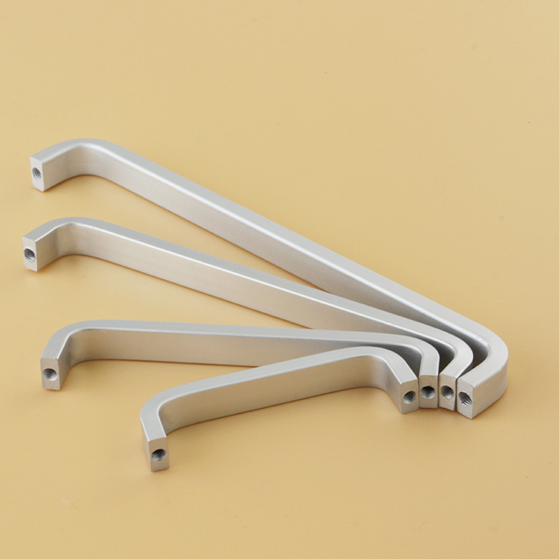 Solid space aluminum alloy drawers, cabinets, aluminum alloy door handles, aluminum pulls, hardware cabinet doors, curved two-hole pulls Specification drawing