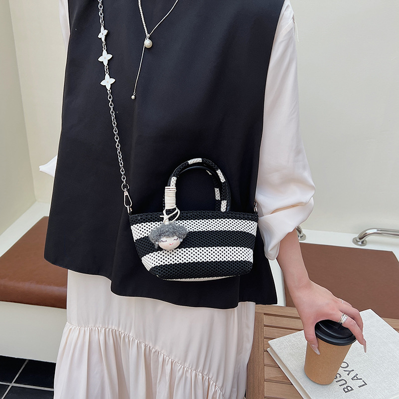 Cross-border handbag, simple bucket bag, women's 2025 new style chain shoulder bag, popular woven bag, striped crossbody bag Specification drawing