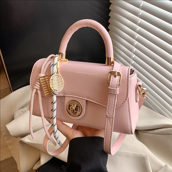 A new 2025 casual and niche design hand-held small square bag for women, a Korean-style fashionable and stylish single-shoulder crossbody bag for ladies full figure