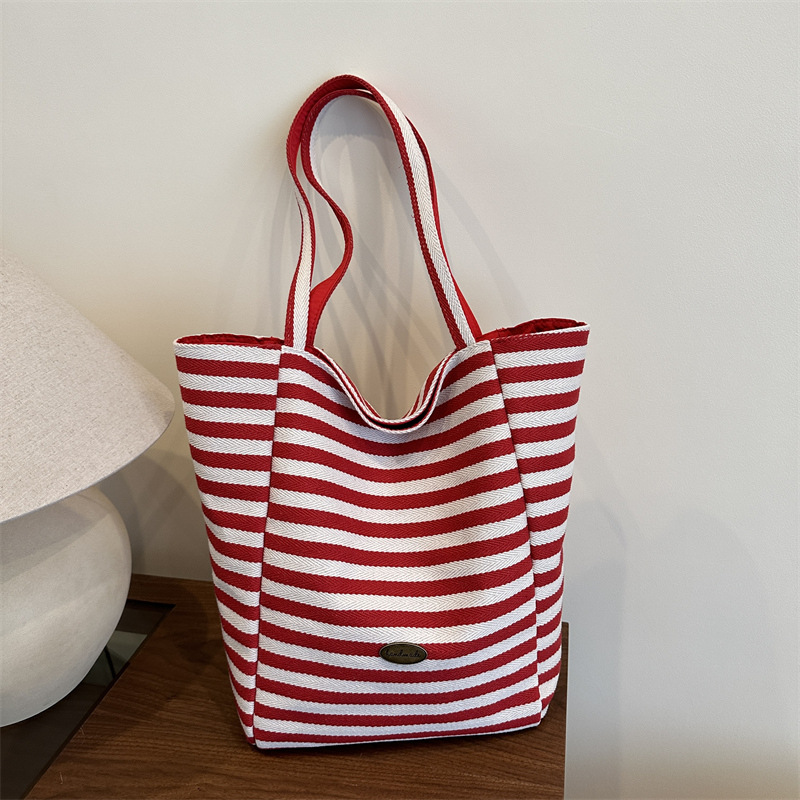 Red double-sided striped canvas bag for women, Korean style Instagram casual tote single-shoulder bag, large capacity, laid-back style bag trend full figure
