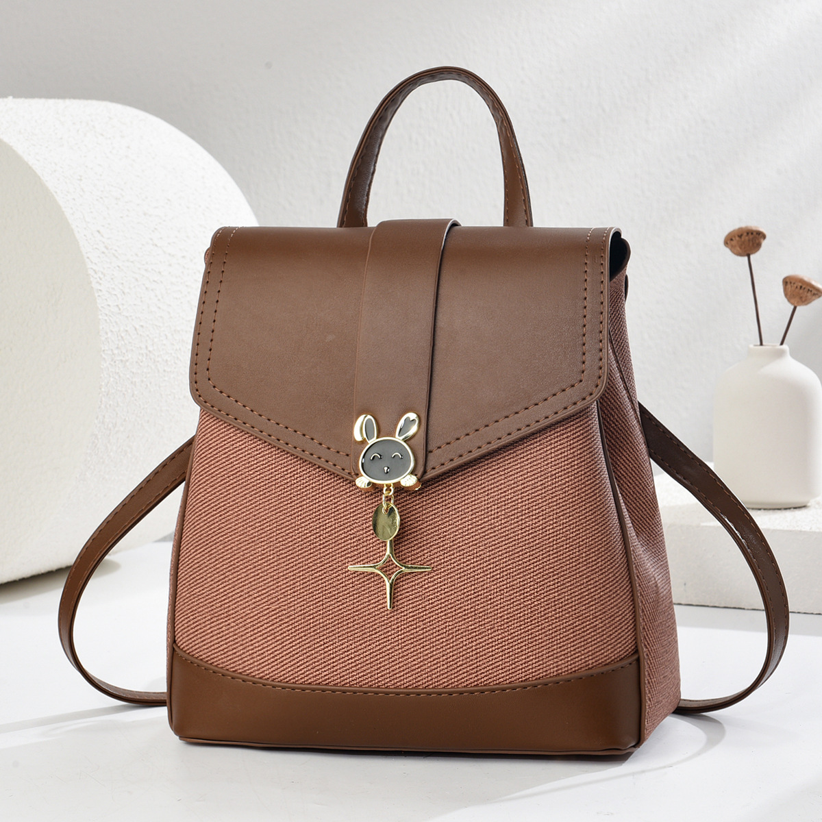 High-end style bag for women, Spring 2025 New fashion design fabric texture lady backpack, versatile commuting quality backpack details Picture