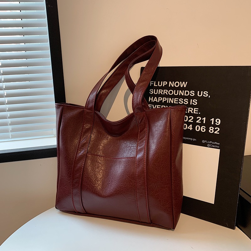 Cross-border bag for women 2024 New versatile Tote bag, solid color large-capacity women's bag, soft leather commuting single-shoulder crossbody bag full figure