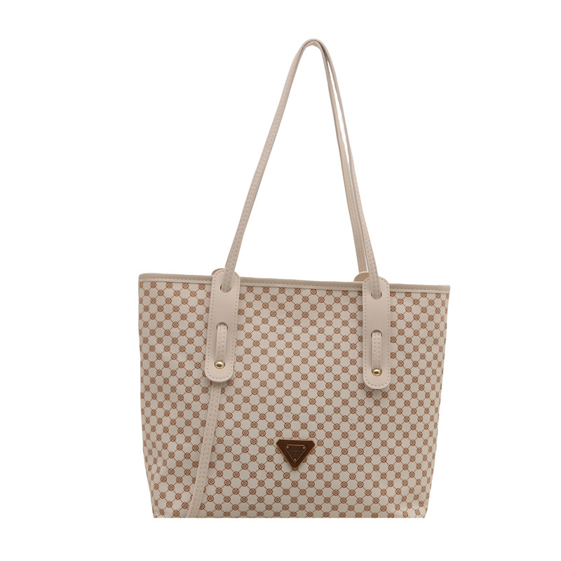 Fashionable and versatile large-capacity tote bag for women, new Spring 2025 commuting single-shoulder crossbody bag, cross-border trend Item Picture