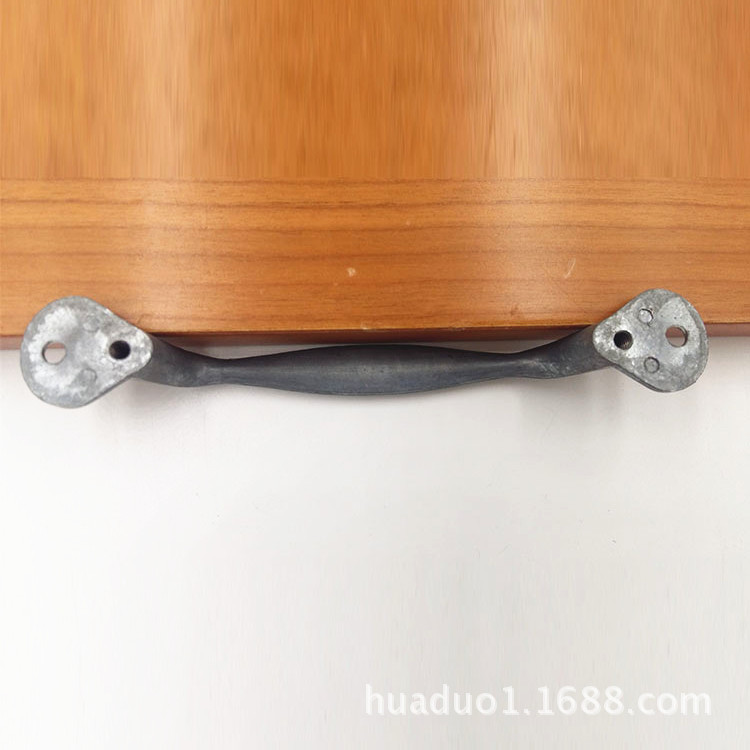 Craft wine barrel handle, cosmetic box drawer arched handle, wardrobe door drawer, hardware wardrobe handle Application Scenario