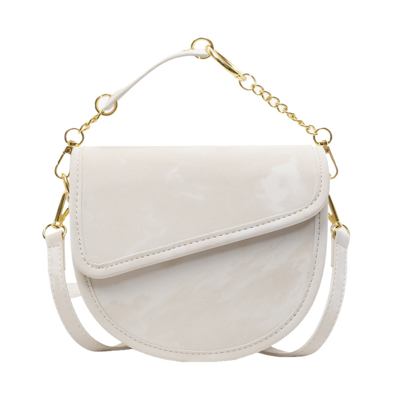 A niche design, versatile and simple saddle bag for women, a new 2025 fashionable color-blocking single-shoulder bag, a stylish and light luxury crossbody bag Item Picture