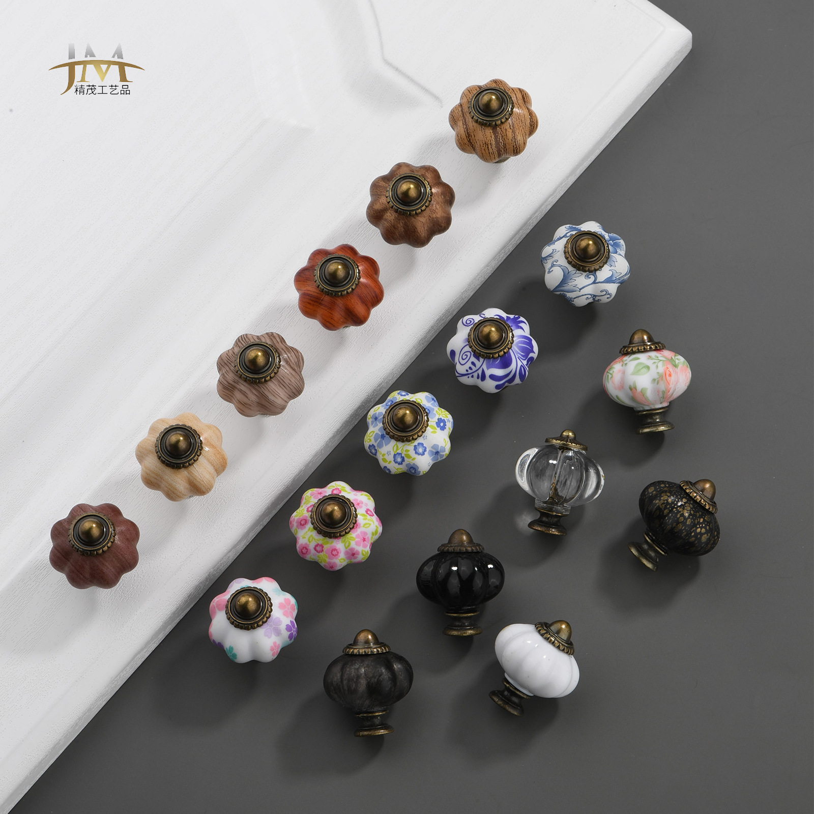 Jingmao -022 Bedside table handle Net Drawer handle Transparent crystal Acrylic single-hole pull crystal handle full figure