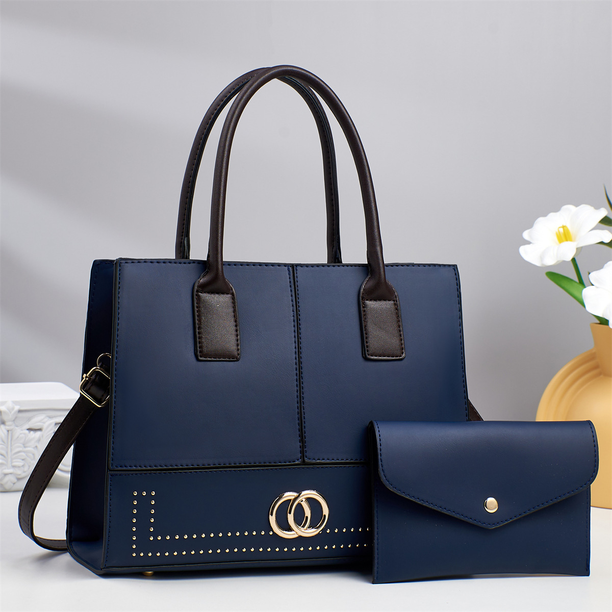 New solid color, personalized and high-end 2025 simple and versatile mother and child bag, single-shoulder and hand-carry cross-border quality large capacity bag details Picture