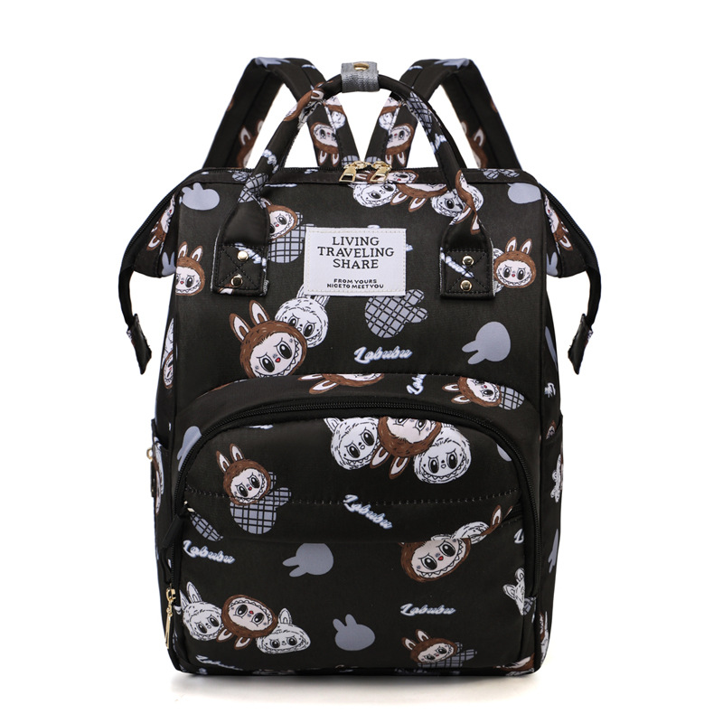 The new mom bag is a multi-functional, large-capacity, waterproof, portable, lightweight and fashionable backpack for mothers Application Scenario