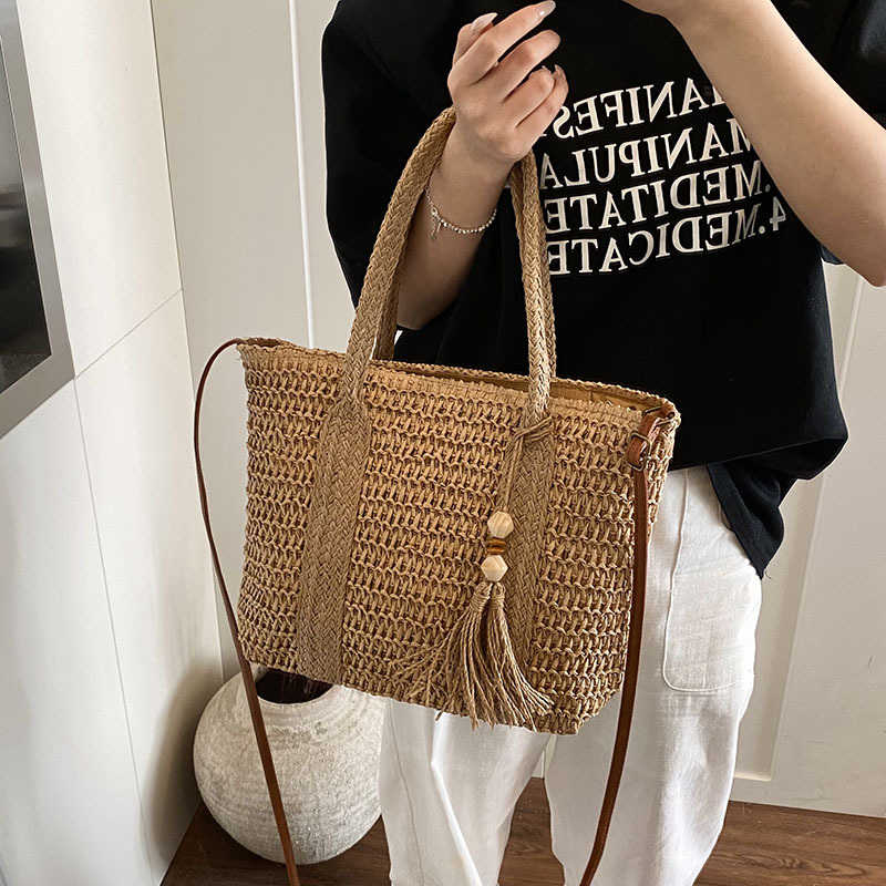 High-end large-capacity hand-held woven bag for women 2025 summer, new style beach vacation straw woven single-shoulder tote bag Specification drawing