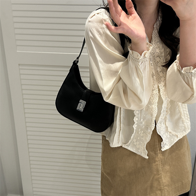 High-quality underarm bag 2025 Spring/Summer new style, stylish and versatile single-shoulder bag, commuting fashion and high-quality women's bag Specification drawing