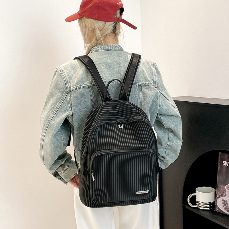Colorful Fox Japanese Instagram niche, lightweight, simple, fashionable, versatile, large-capacity schoolbag for women Specification drawing
