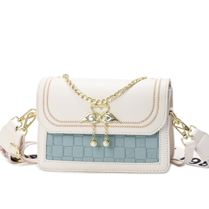 Festival gift bag for women 2023 Fashion New single-shoulder women crossbody bag chain fashion small square bag small crossbody bag Item Picture