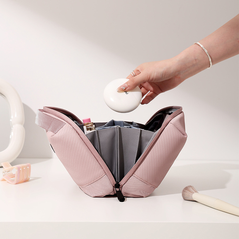 Runhui Zhuoyue Digital Accessories Storage Bag, large-capacity compartments Storage bag, Data Cable Storage Bag, Power Bank Bag Application Scenario