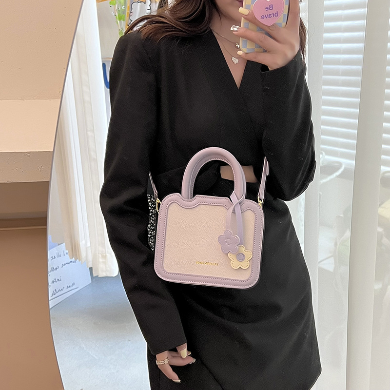 High-end quality small square bag 2025 new style popular handbag, versatile crossbody bag, niche color-blocking single-shoulder bag for women Specification drawing