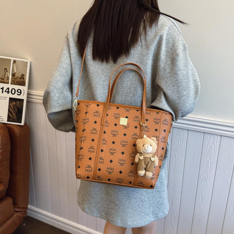 2025 Summer New large-capacity vegetable basket bag, chain, fashionable letter shopping bag, mother tote women's bag Specification drawing