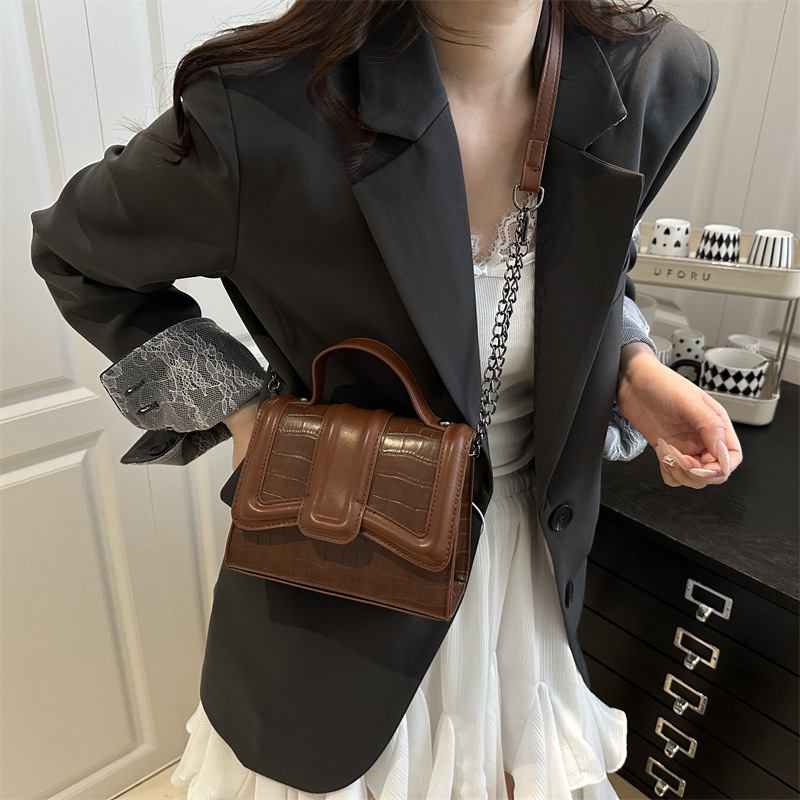 Korean style chain bag 2025 Spring/Summer new handbag, unique stone pattern single-shoulder bag, simple crossbody bag for women Specification drawing