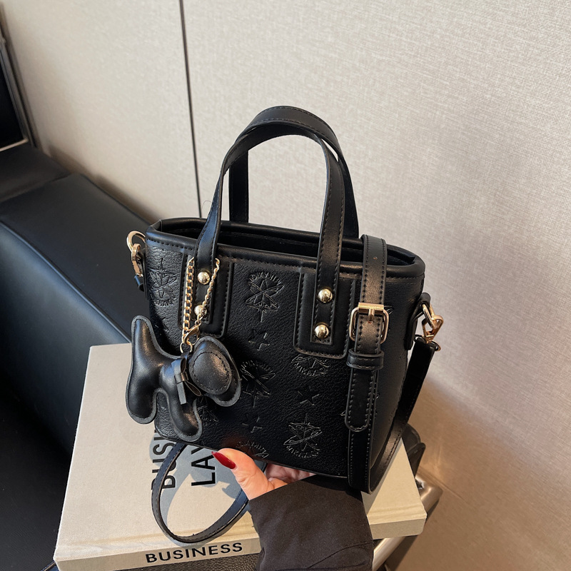 Fashionable and high-end bucket bag 2025 new style simple, casual and versatile shoulder bag, niche design crossbody bag Specification drawing
