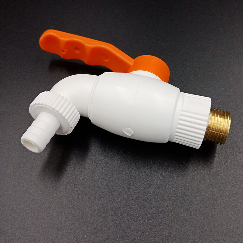 The manufacturer supplies kitchen plastic faucets, steel core high-flow faucets, mops, washing machine faucets and spouts details Picture