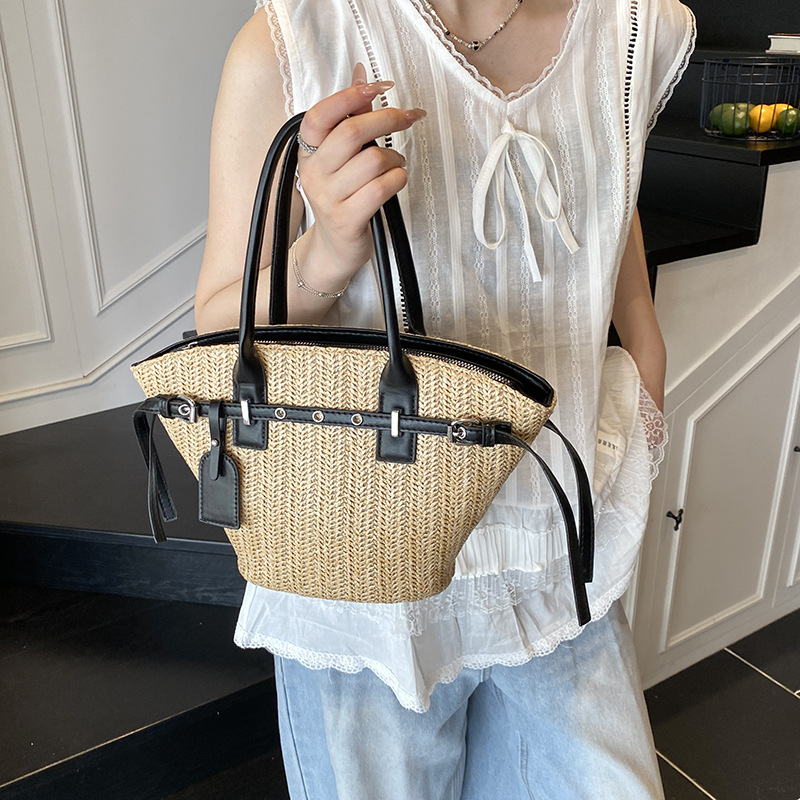 Fashionable straw weaving bag, large-capacity casual bucket bag, Korean-style handbag, vacation single-shoulder bag, elegant and stylish crossbody bag details Picture