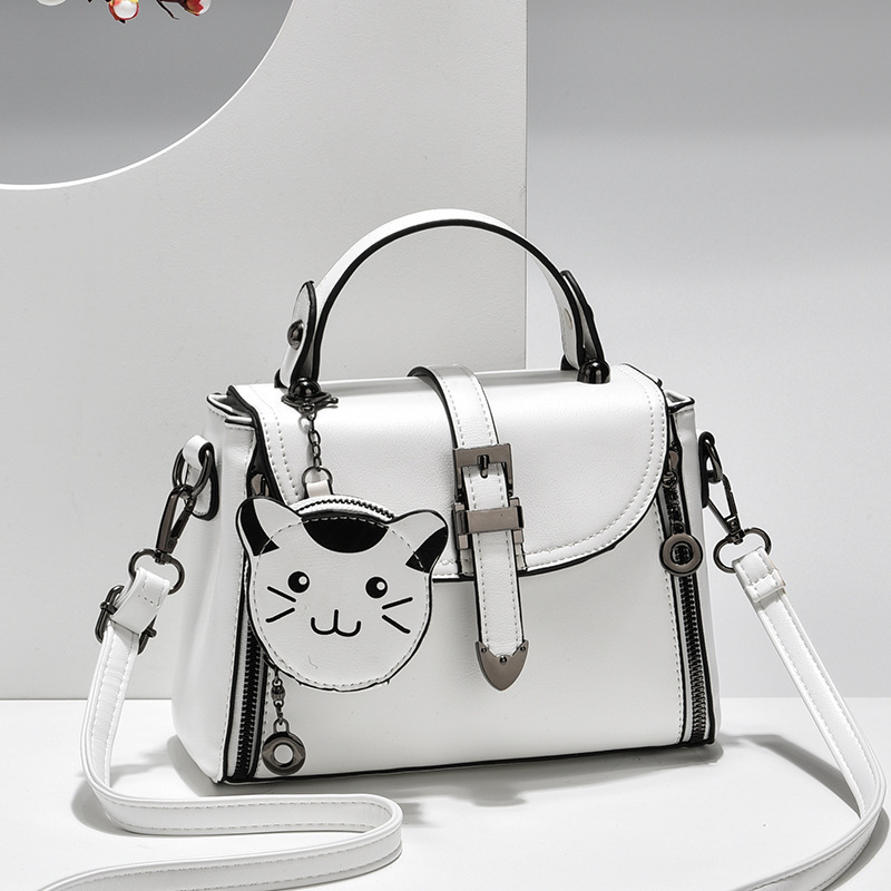 Factory wholesale PU women's bags 2022 new style casual small square bag, trendy and fashionable single-shoulder bag, simple and versatile crossbody details Picture