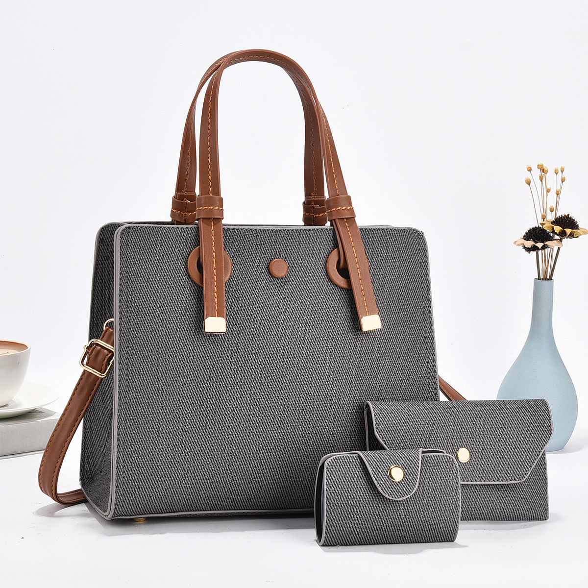 Women's bags for cross-border export, solid-color bags, women's commuting handbags, three-piece sets, simple and high-quality crossbody bags full figure
