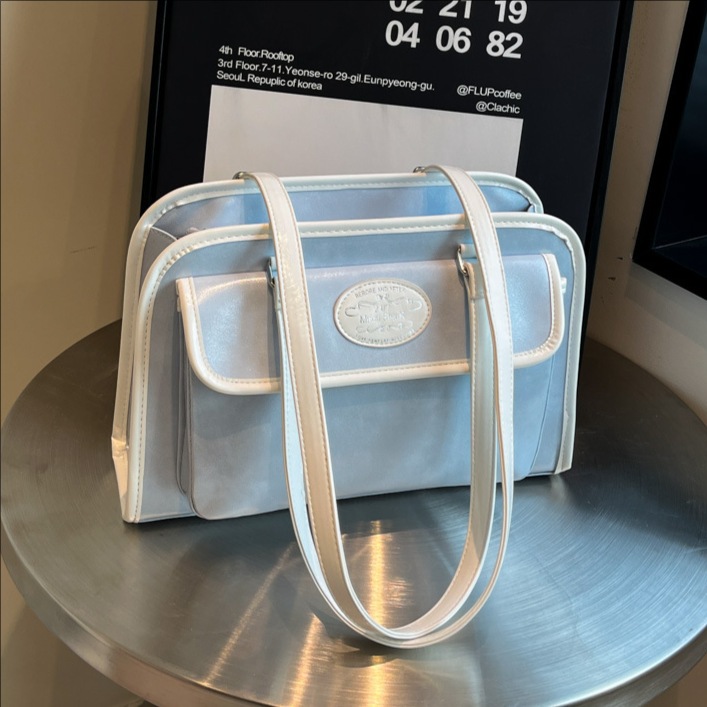 The 2025 new stylish and high-quality patchwork underarm bag is a trendy and versatile simple backpack for women, as well as a casual and commuting single-shoulder bag full figure