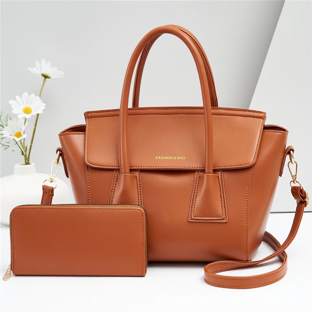 Wholesale of 2022 new two-piece sets of large capacity women's handbags for cross-border foreign trade, single-shoulder elegant and casual women's bags Application Scenario