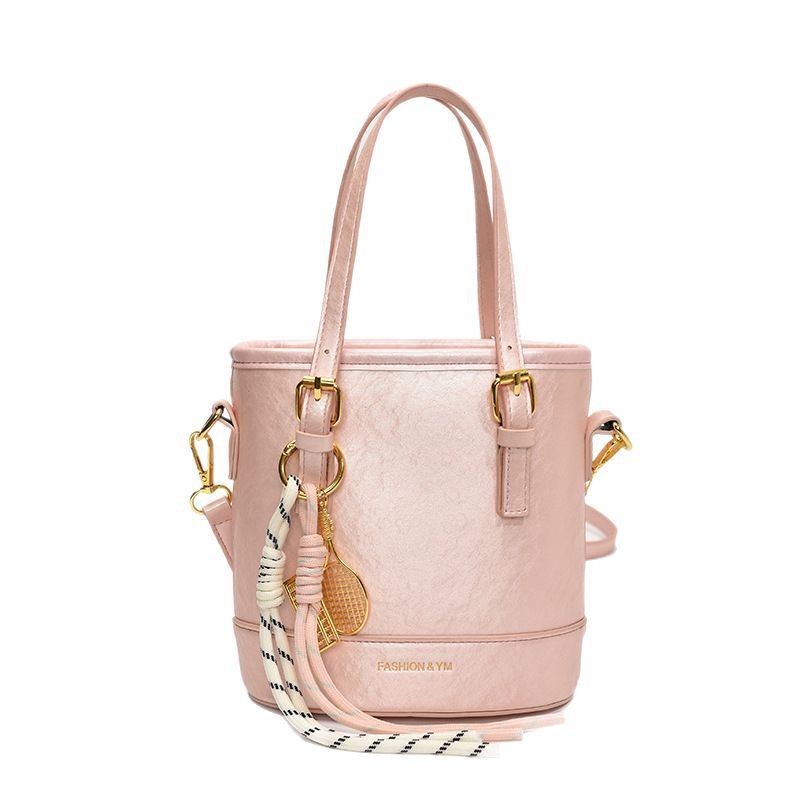 Simple and casual hand-held bucket bag for women, 2025 new style, stylish and versatile underarm bag, Korean-style fashionable single-shoulder crossbody bag Item Picture