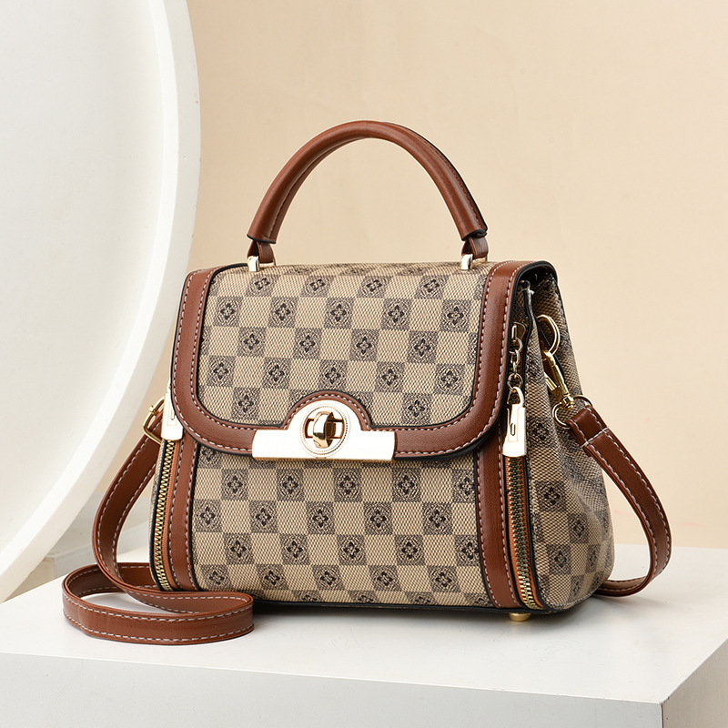 Fashion printed crossbody bag 2024 manufacturer's best-selling new hand-held women's versatile summer bag for export, single-shoulder women full figure