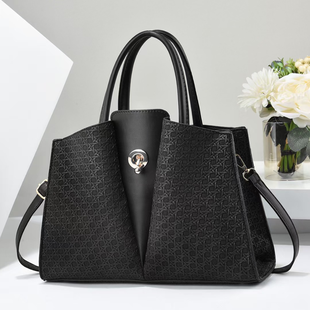 Cross-border handbag, a niche cross-border women's bag, a new trendy and fashionable commuter versatile single-shoulder crossbody bag Item Picture