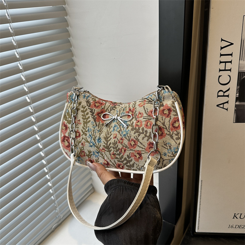 Casual and simple crossbody bag 2025 Summer new printed trendy fabric women's bag, unique and stylish Instagram single-shoulder bag full figure