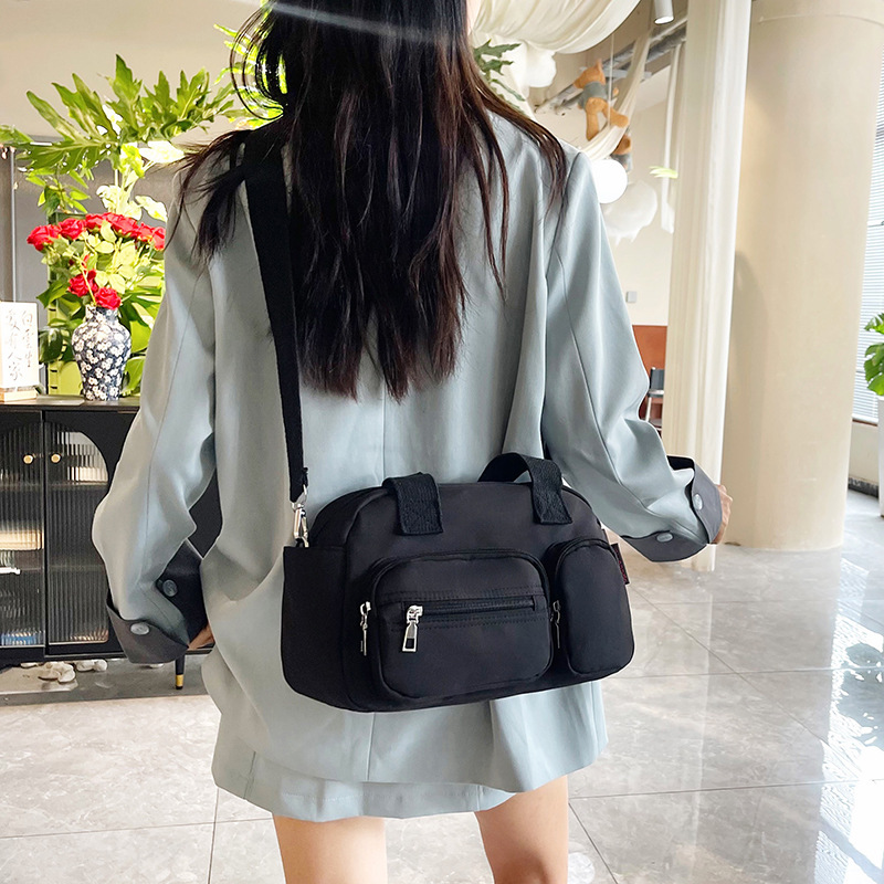 Commuting and casual large-capacity pillow bag 2025 Summer new style single-shoulder crossbody bag with a textured handbag Specification drawing