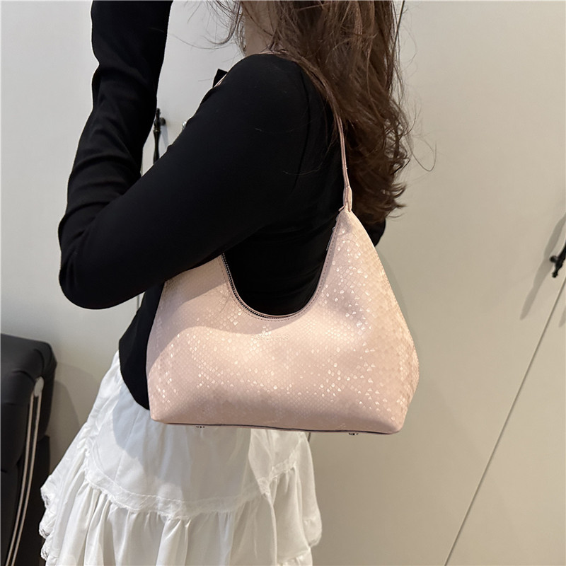 Cross-border Women's Summer 2025 new fashion and niche single-shoulder armpit bag. This year, the crossbody dumpling bag is in vogue Specification drawing