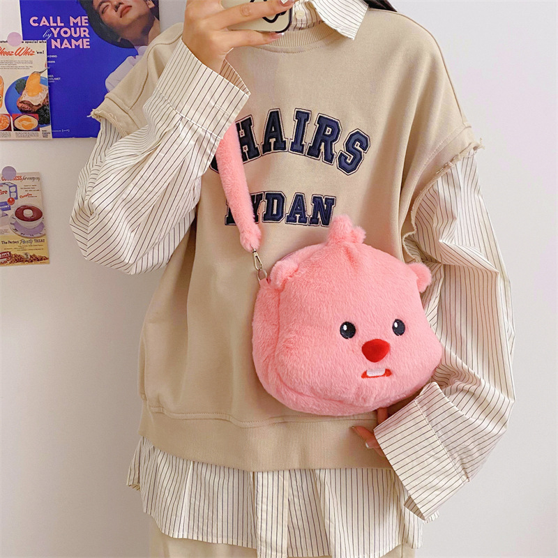 New cartoon furry bag doll, single-shoulder crossbody bag, stylish and versatile, girlish change key bag, birthday gift Application Scenario