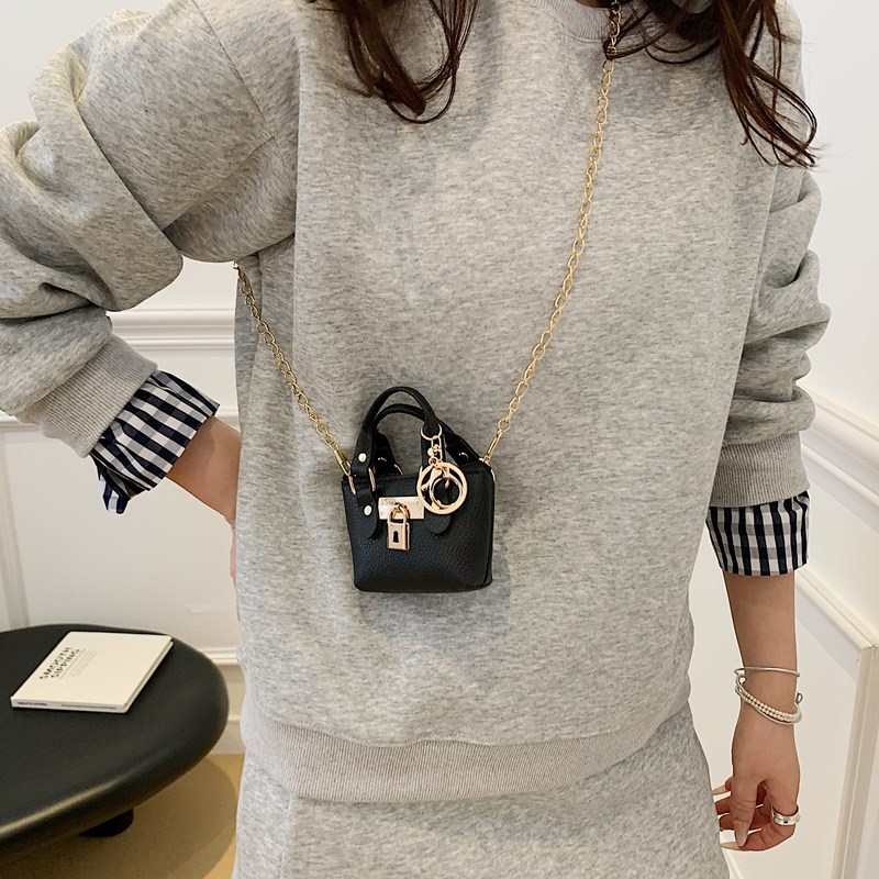 The new cross-border trendy women's bags are practical, versatile, retro and trendy single-shoulder crossbody handbags, small tote bags and bucket bags Specification drawing