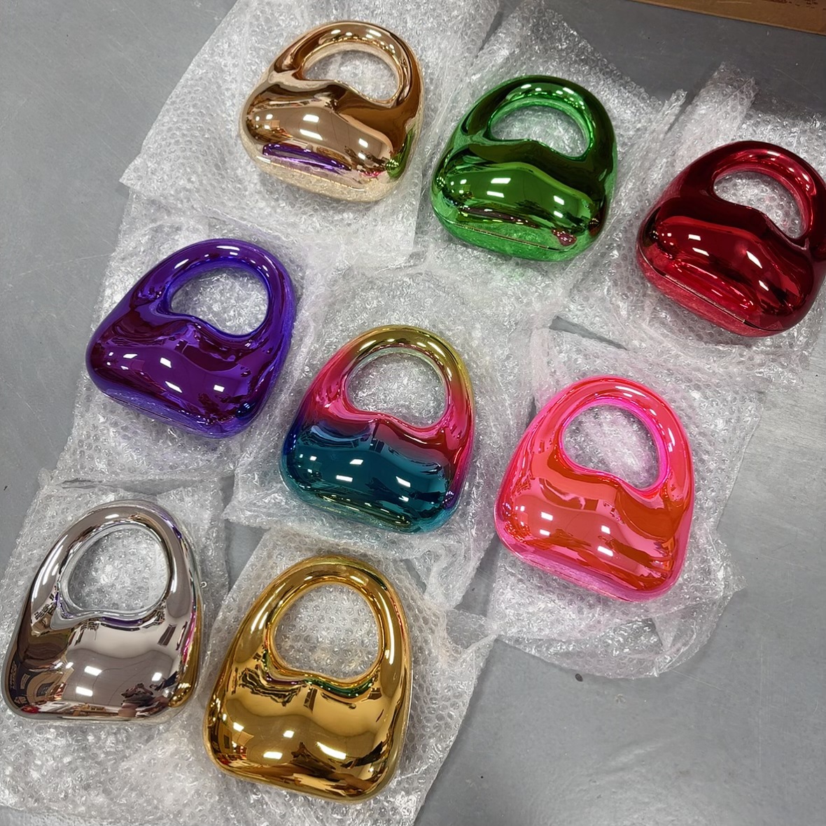 Acrylic bag 2025 New style, European and American cross-border fashion and individuality handbag, Instagram popular lady chain dinner bag details Picture