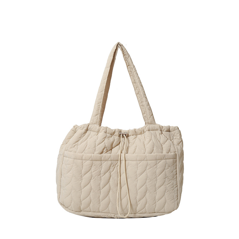 2025 New trendy Korean-style versatile single-shoulder bag, women's large-capacity casual commuting tote bag, quilted embroidered cotton jacket bag Item Picture