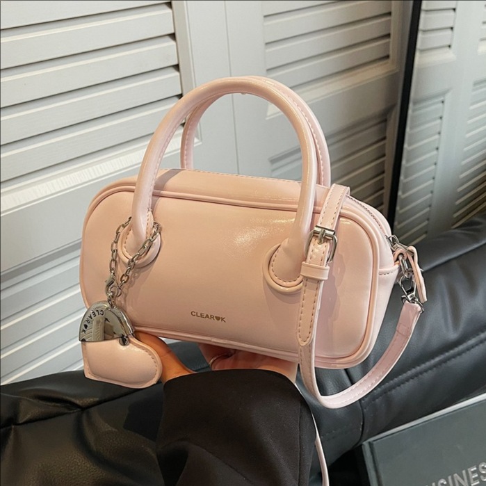 Cross-border high-end quality trendy hand-held bowling bag for women 2025 New Korean style fashionable and niche single-shoulder crossbody bag full figure